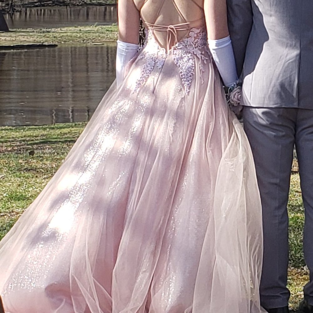 Blush Christina WU Size 4